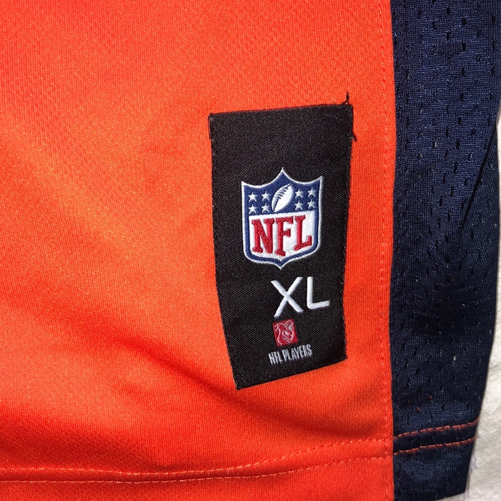 NFL Denver Broncos Orange & Navy Von Miller #58 Kids Jersey - Picture 2 of 5